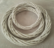 Венок плетеный из  лозы арт. PV2640-40WH (40x40x9), белый